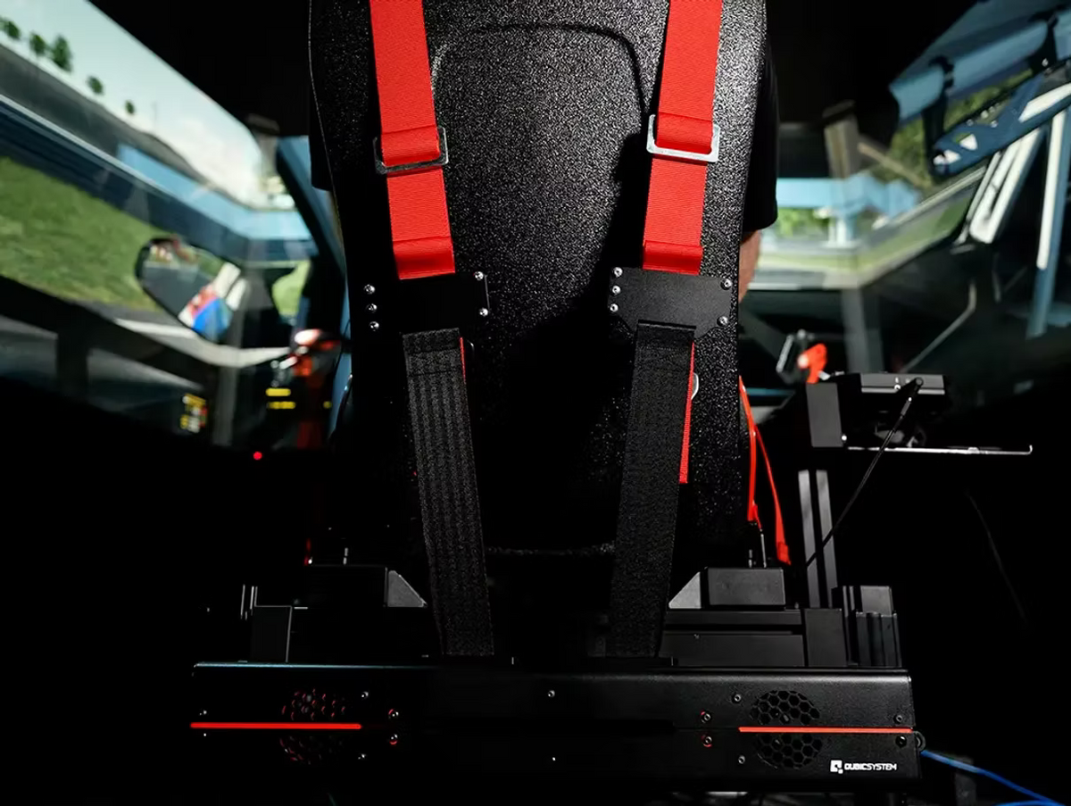 World Champions Racing Simulator Pushstart